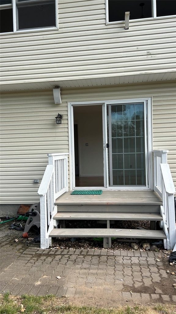 106 Harrison Avenue - Photo 0