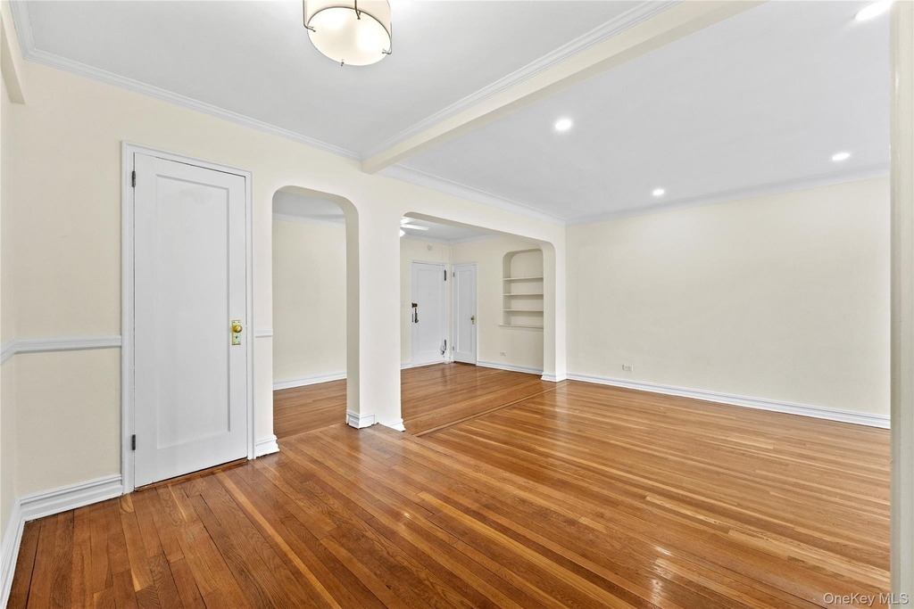 35-35 75th Street - Photo 8