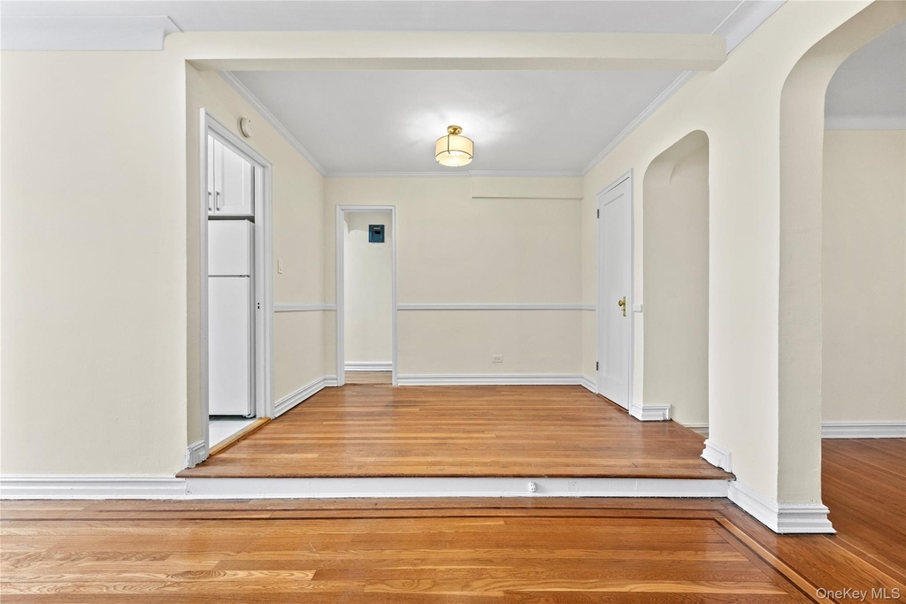 35-35 75th Street - Photo 6