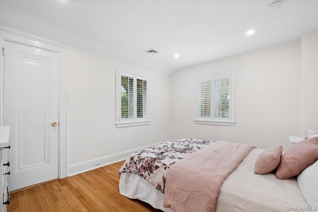 1187 Post Road - Photo 10