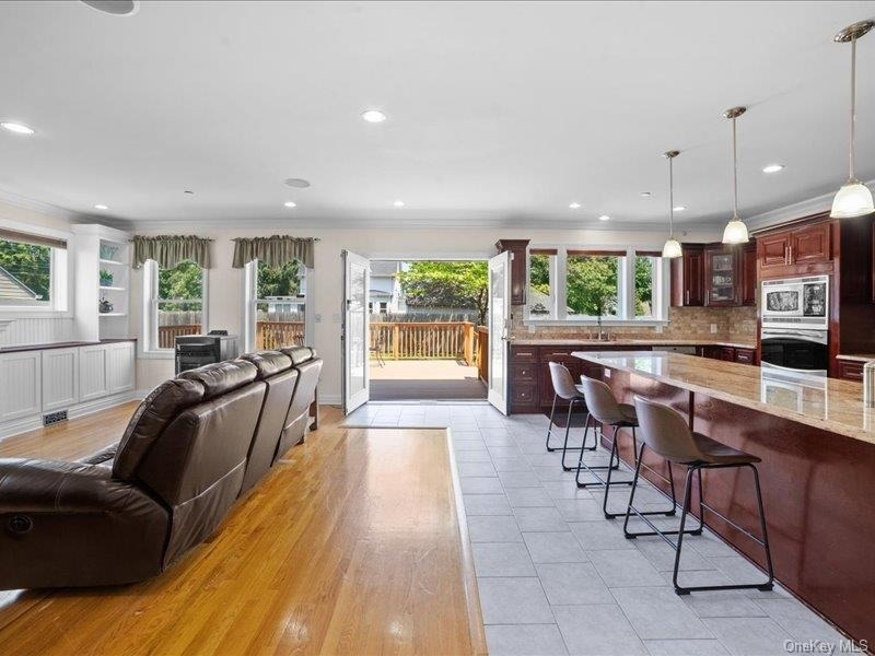 283 Harrison Avenue - Photo 6