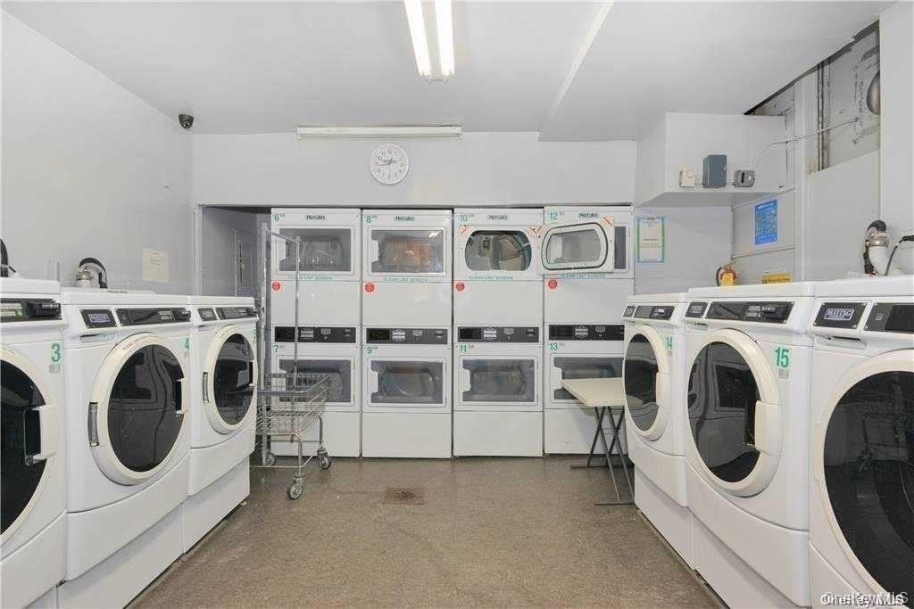 84-70 129 Street - Photo 22