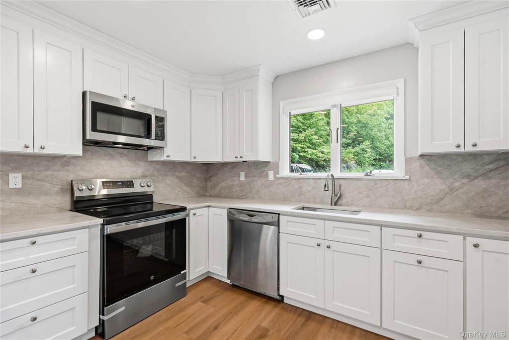 35 S Quincy Court S - Photo 1