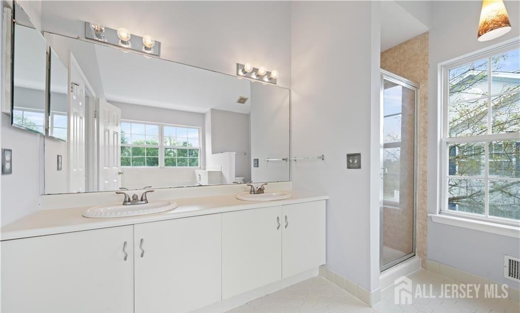 32 Cabot Way - Photo 14