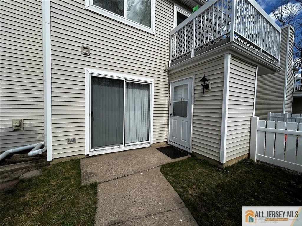 13 Sweetgum Lane - Photo 1