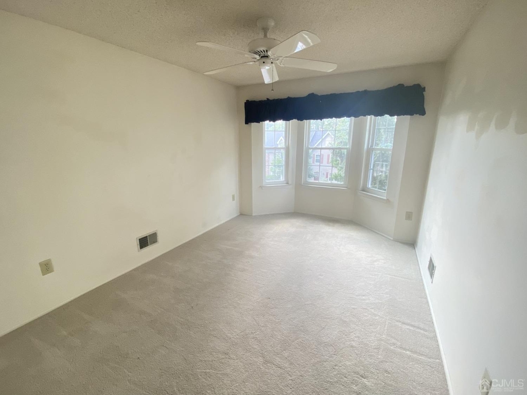 31 Dartmouth Way - Photo 6