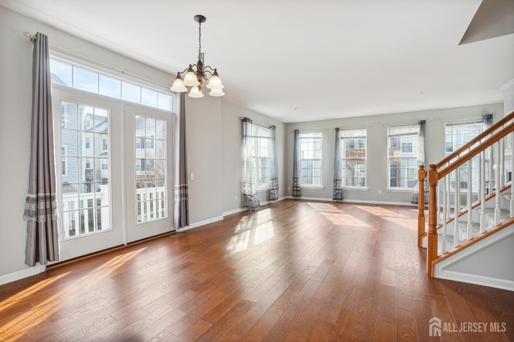 1501 Gabriel Lane - Photo 7