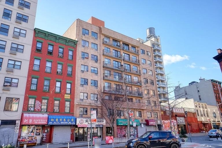 135 Division Street - Photo 10