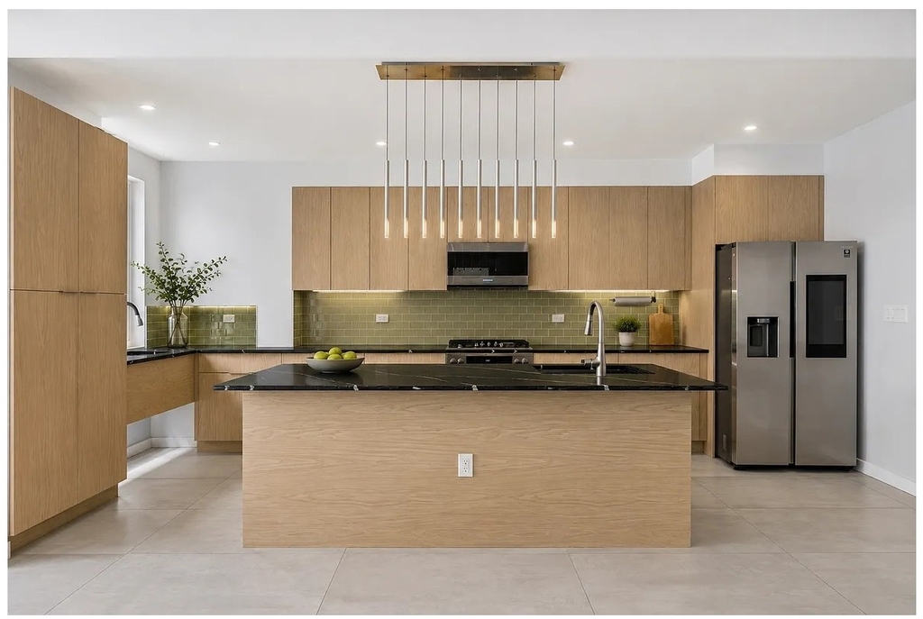 356 Lafayette Avenue - Photo 2