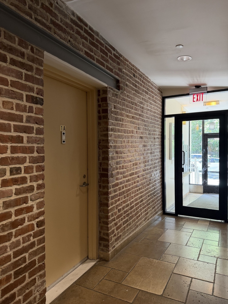 250 Manhattan Avenue - Photo 14