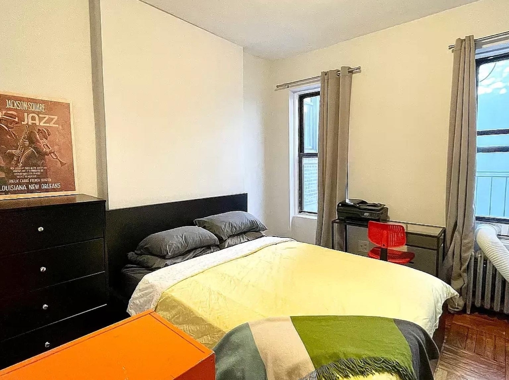 796 9th Avenue - Photo 2