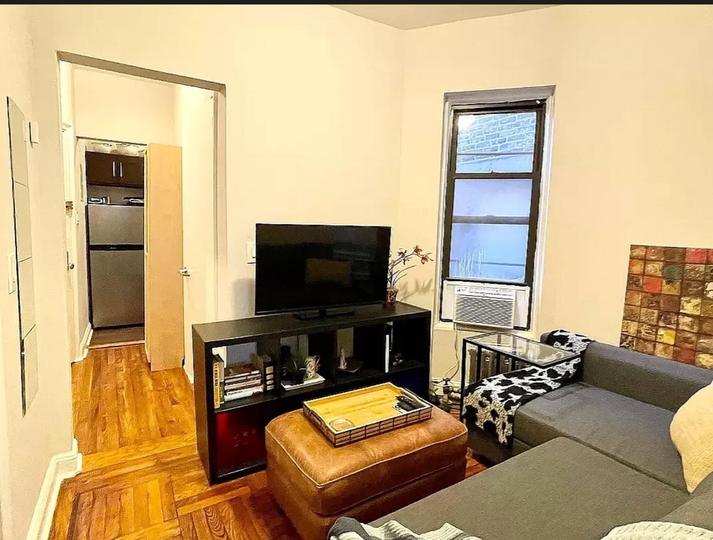 796 9th Avenue - Photo 1