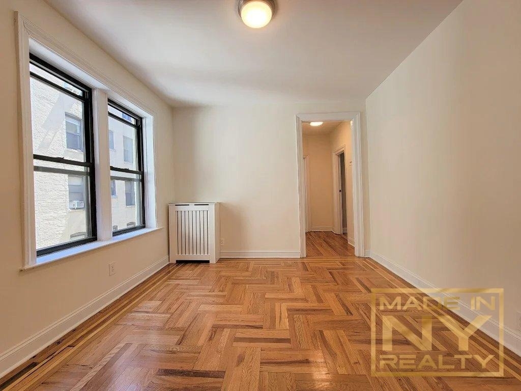 30-64 34th Street - Photo 3