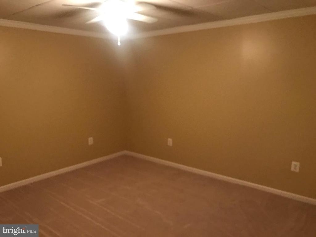 9 Saint Claires Court - Photo 12