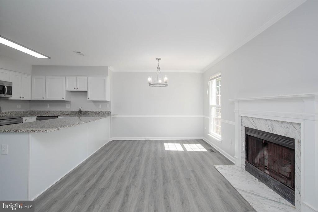 309 Bentley Court - Photo 4