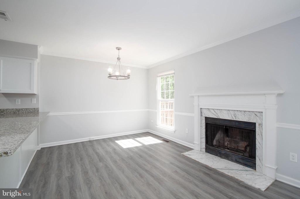 309 Bentley Court - Photo 5