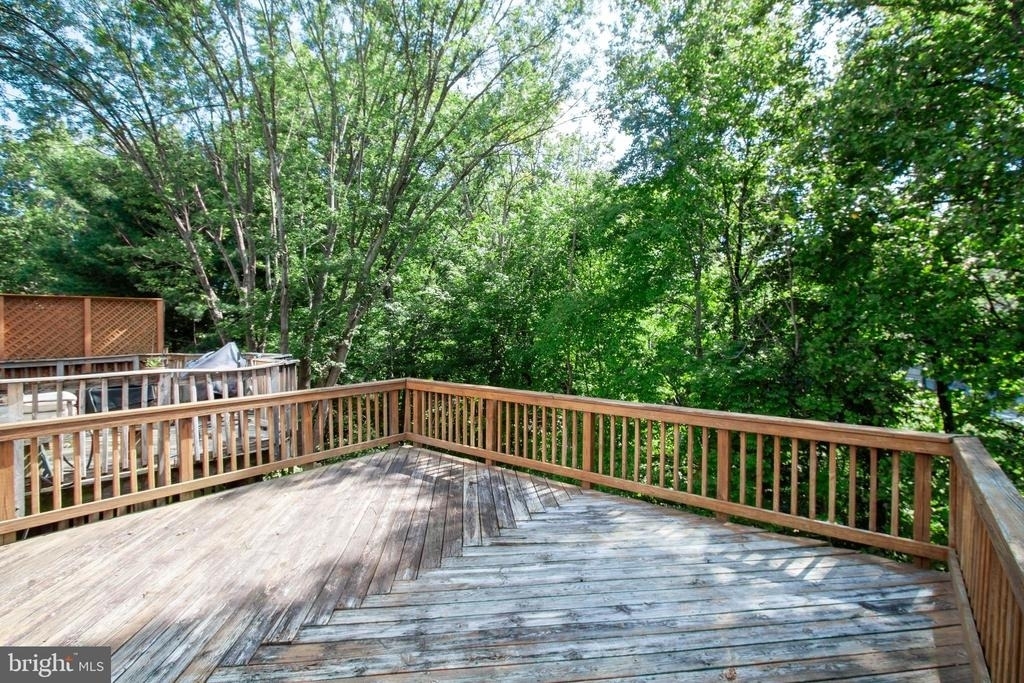 309 Bentley Court - Photo 19