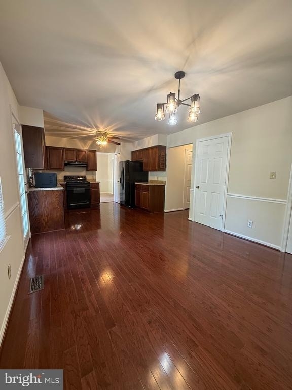 5805 Coolidge Court - Photo 10