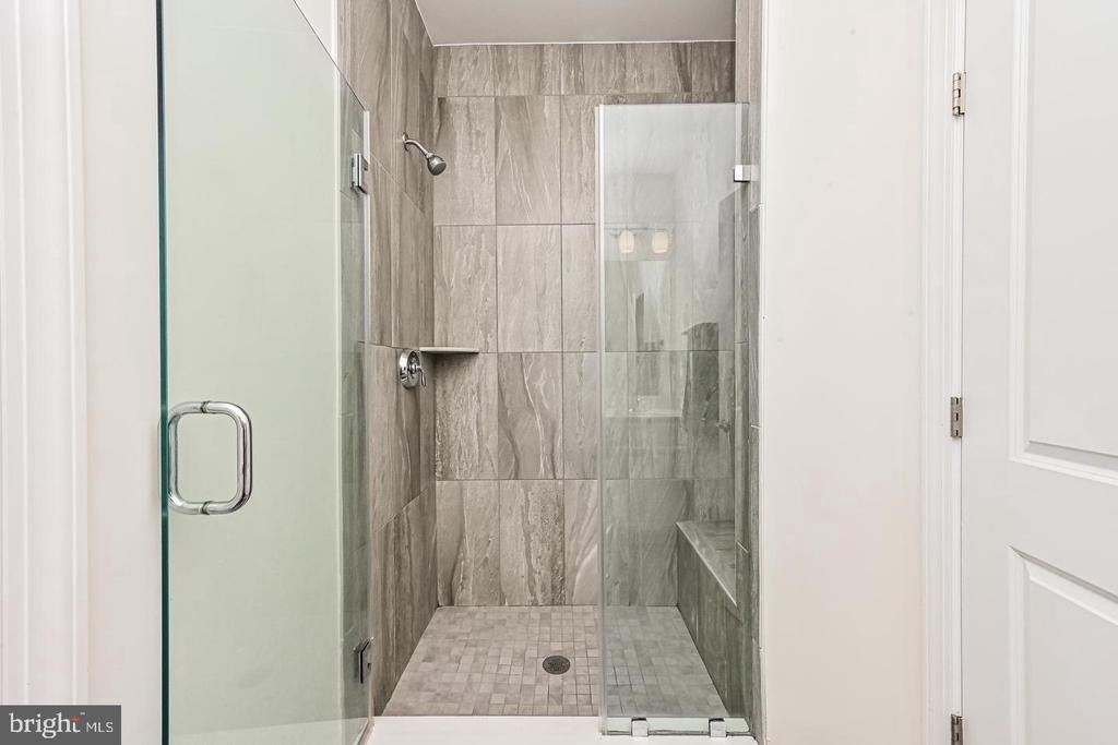 13821 Litespeed Way - Photo 29