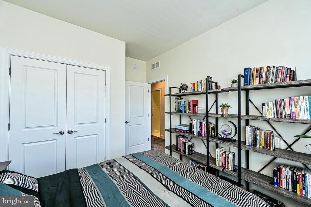 13821 Litespeed Way - Photo 34