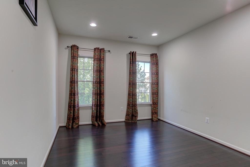 43185 Tandridge Way - Photo 35