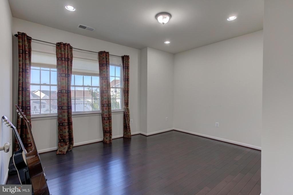 43185 Tandridge Way - Photo 33