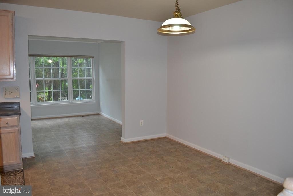 43644 Scarlet Square - Photo 3