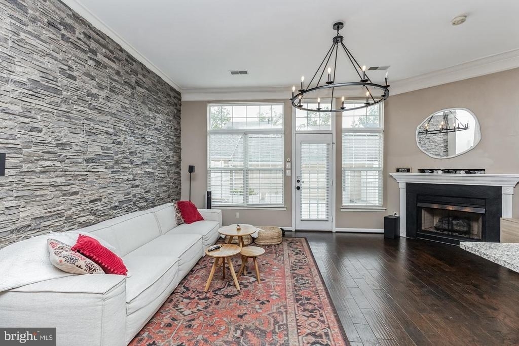 42753 Stadler Lane - Photo 2