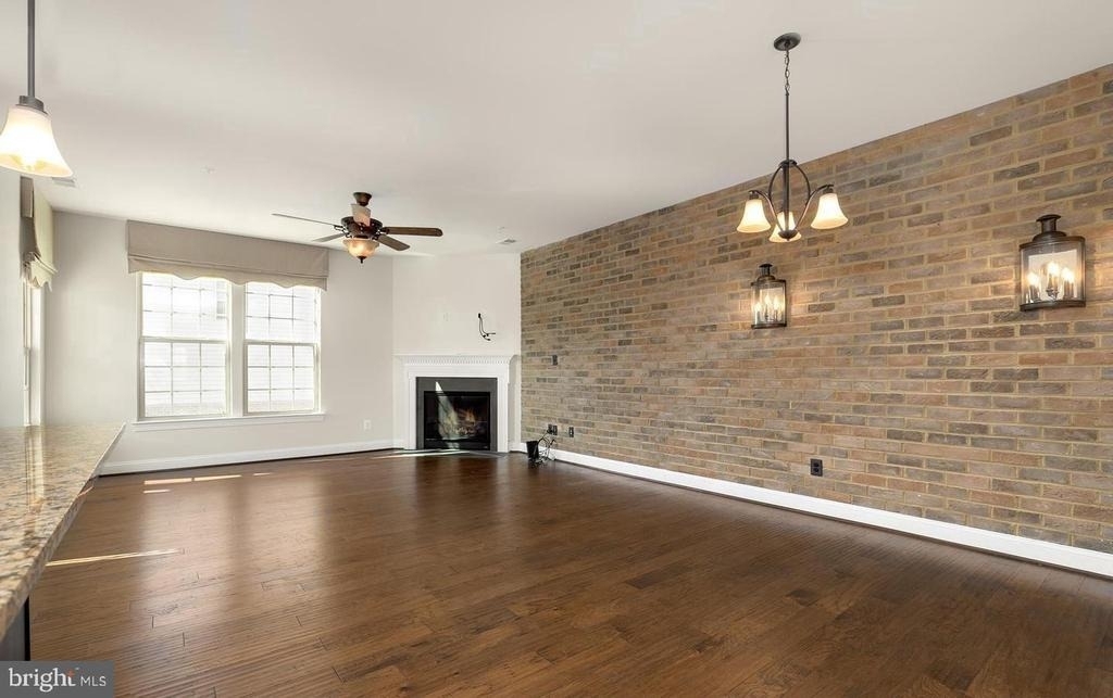 42101 Piebald Square - Photo 5
