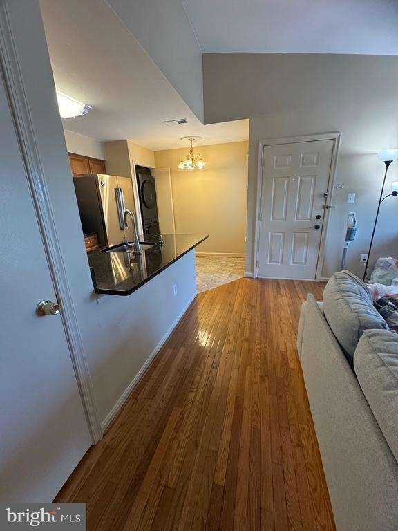 8610 Beekman Place - Photo 17