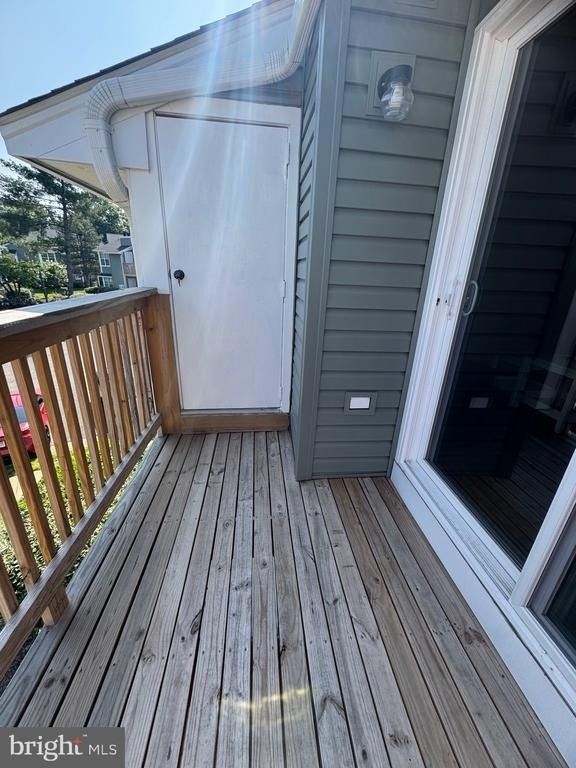 8610 Beekman Place - Photo 2