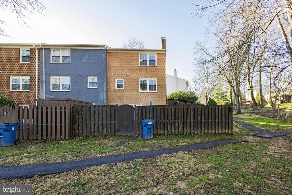 3290 Applegate Court - Photo 32
