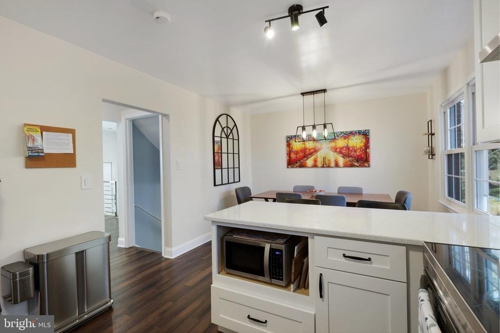 3290 Applegate Court - Photo 4