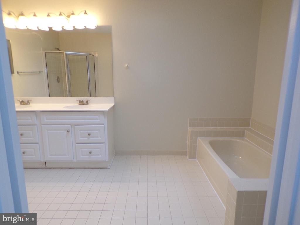 8305 Ridge Crossing Lane - Photo 22