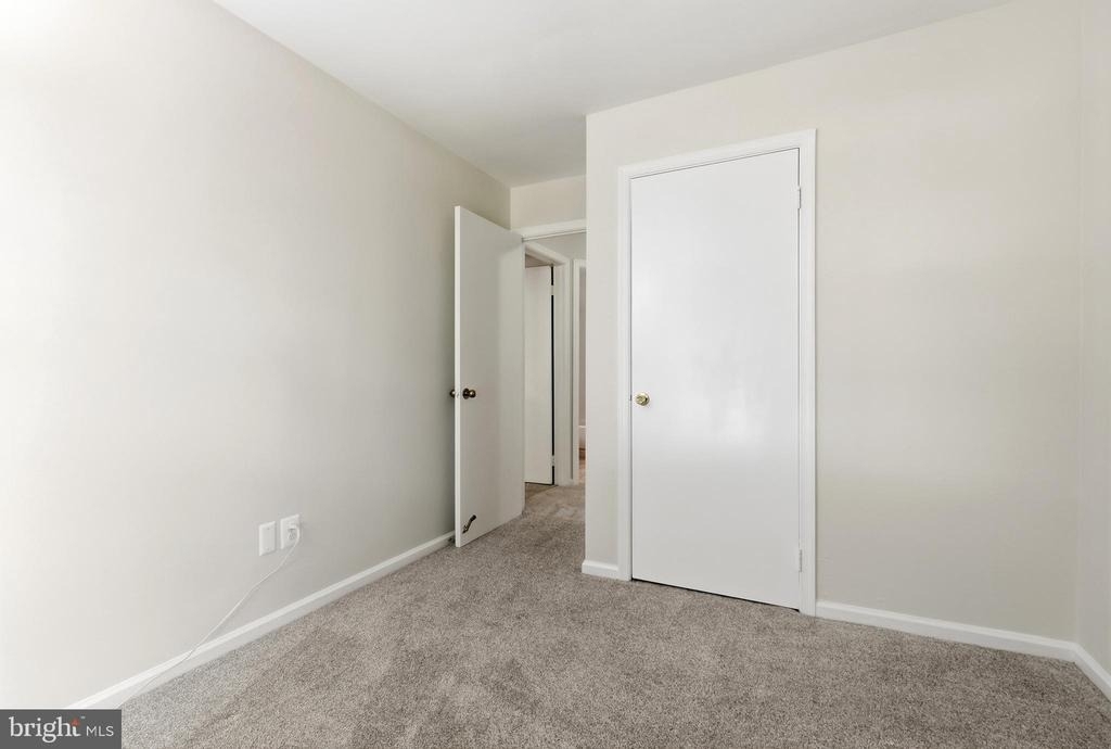 7691 Northern Oaks Court - Photo 18