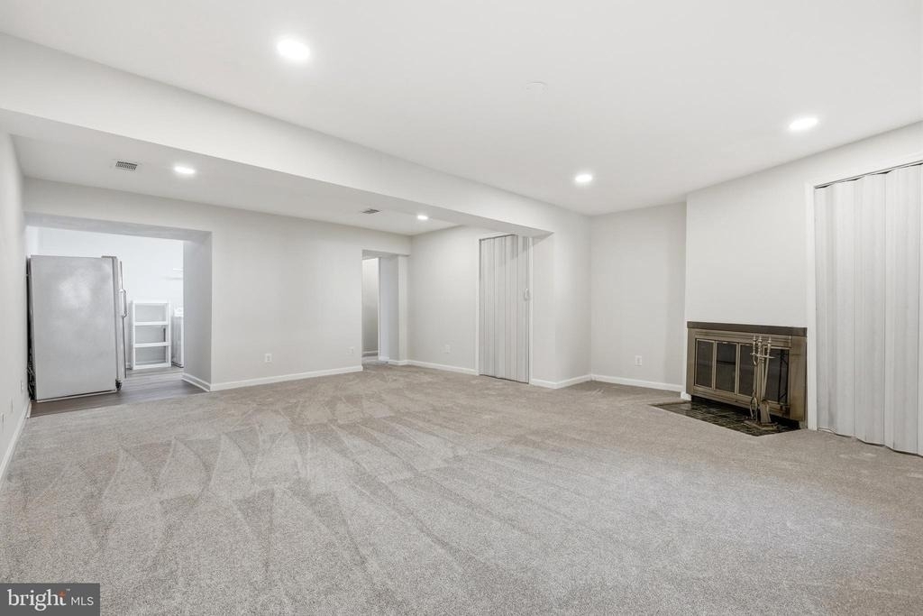 7691 Northern Oaks Court - Photo 33