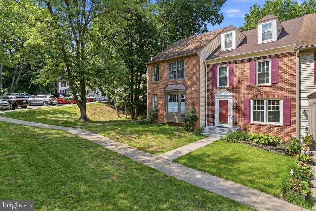 7691 Northern Oaks Court - Photo 2