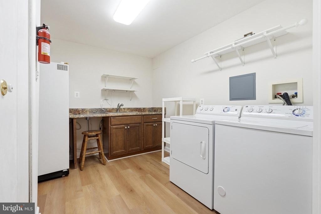 7691 Northern Oaks Court - Photo 29
