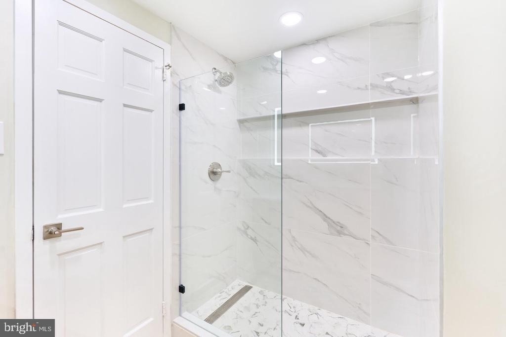 3705 George Mason Drive - Photo 11