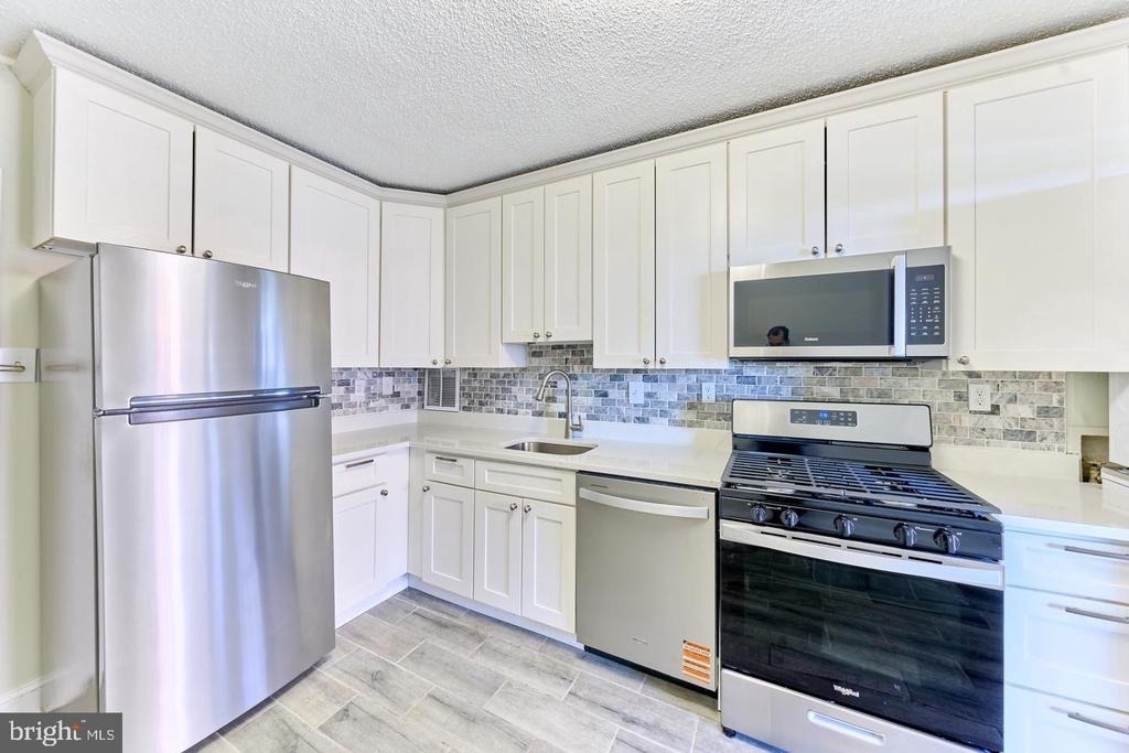 3705 George Mason Drive - Photo 13