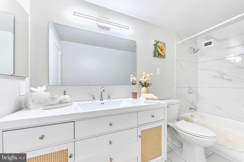 3705 S George Mason Drive - Photo 15