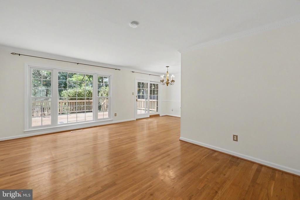 2113 Sheriff Court - Photo 3