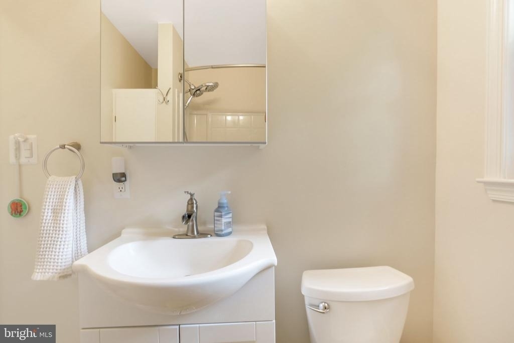 8011 Jackson Road - Photo 48
