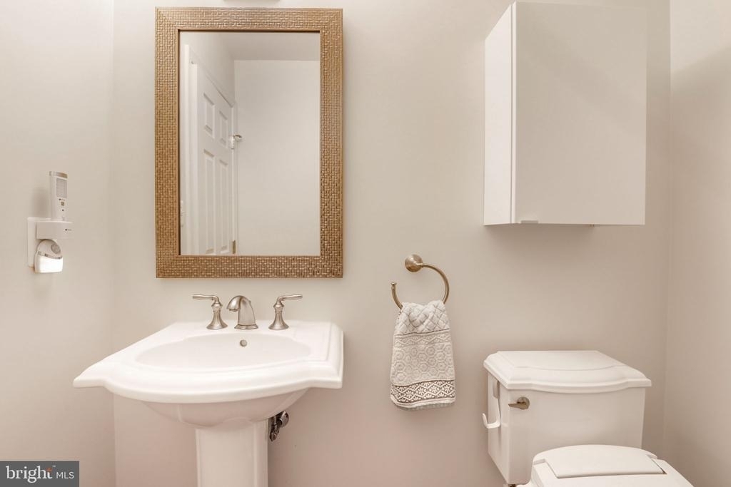 8011 Jackson Road - Photo 21