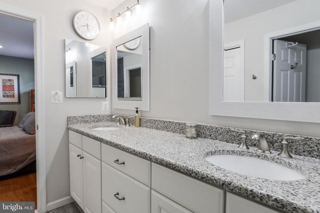 8011 Jackson Road - Photo 38