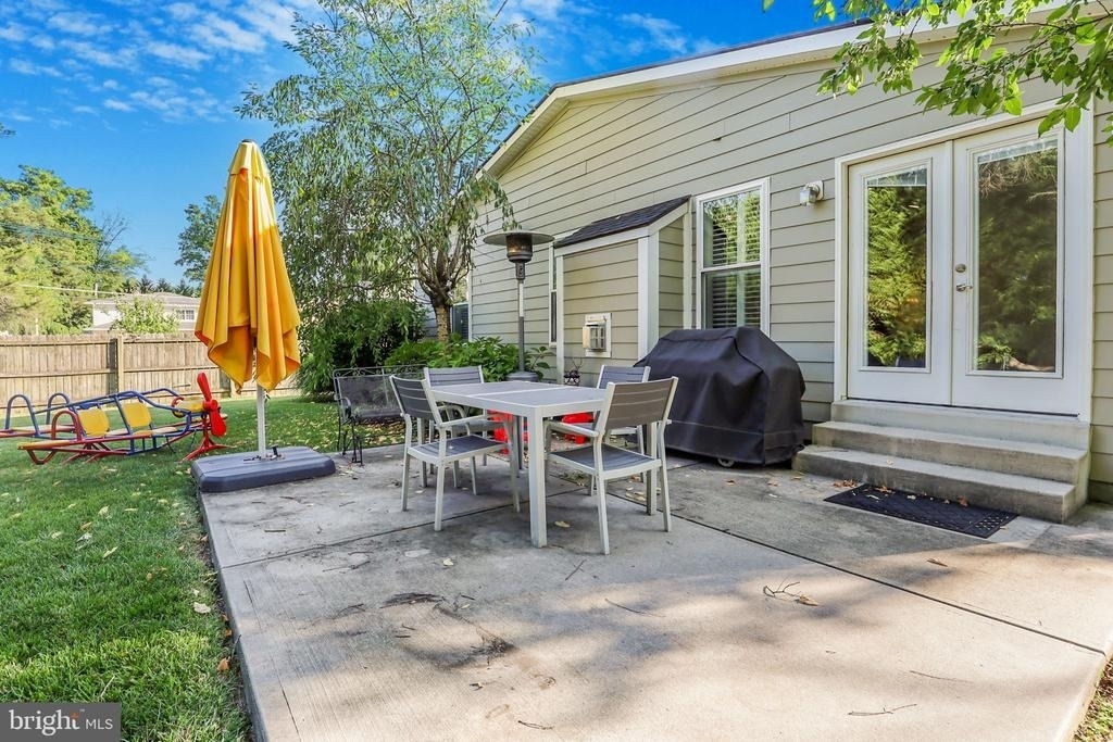 8011 Jackson Road - Photo 60