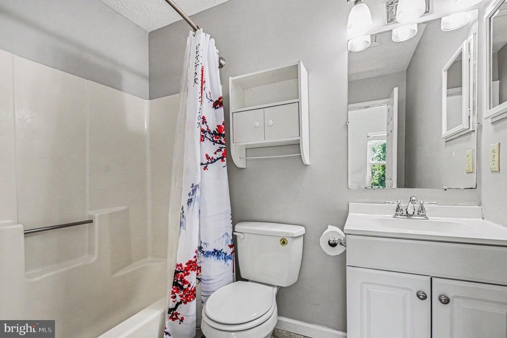 3738 Broomsedge Court - Photo 12