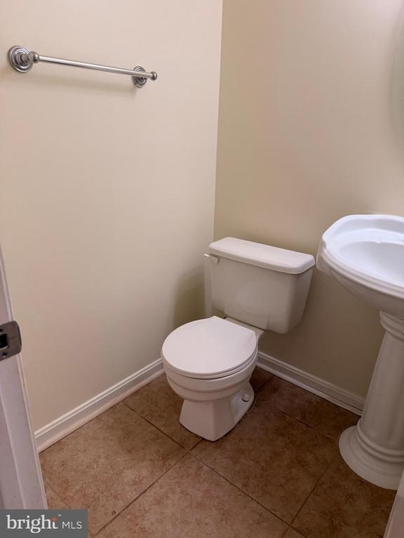 8818 Ridge Hollow Court - Photo 14