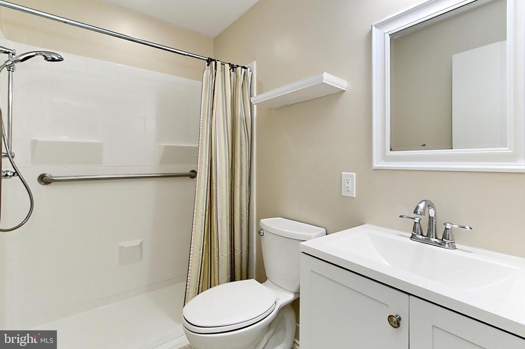 2804 Oakton Manor Court - Photo 25