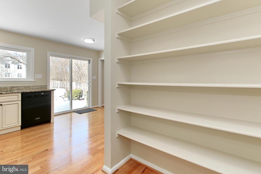 2804 Oakton Manor Court - Photo 11